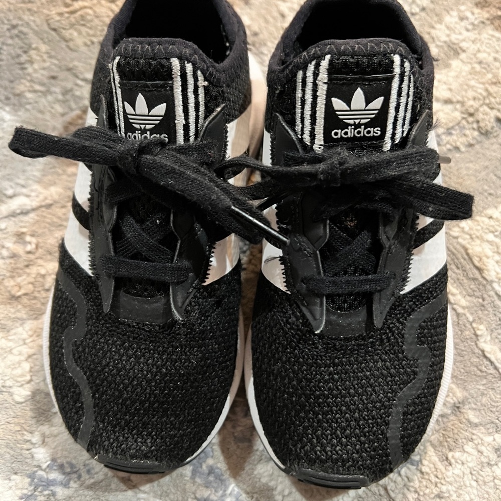 Adidas NMD_R1 REFINED SHOES Toddler Size 10 black and white sneakers